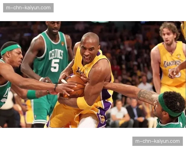 评论：总决赛强度拉满，身体对抗增加是否影响比赛流畅性？